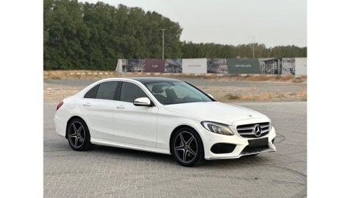 Mercedes-Benz C200 AMG Pack MODEL 2018 GCC CAR PERFECT CONDITION PANORAMIC ROOF FULL