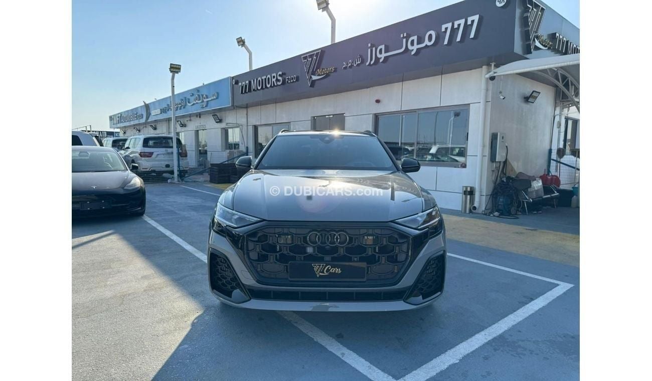 Audi SQ8 NARDO GREY  2024