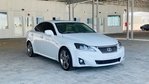 Lexus IS300 Good condition car GCC