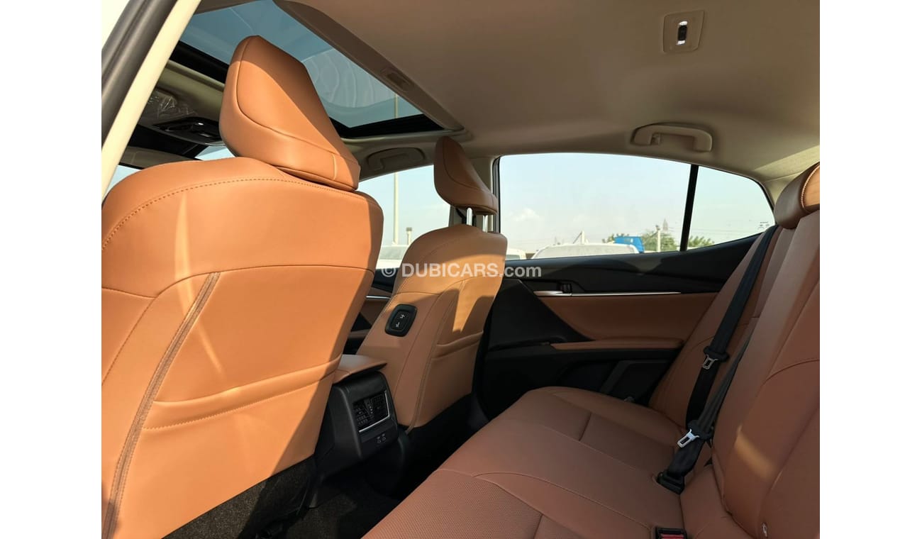 تويوتا كامري GLE Sunroof 2.5L