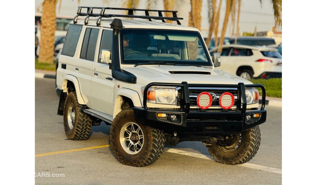 Toyota Land Cruiser Hard Top Toyota Land Cruiser hardtop