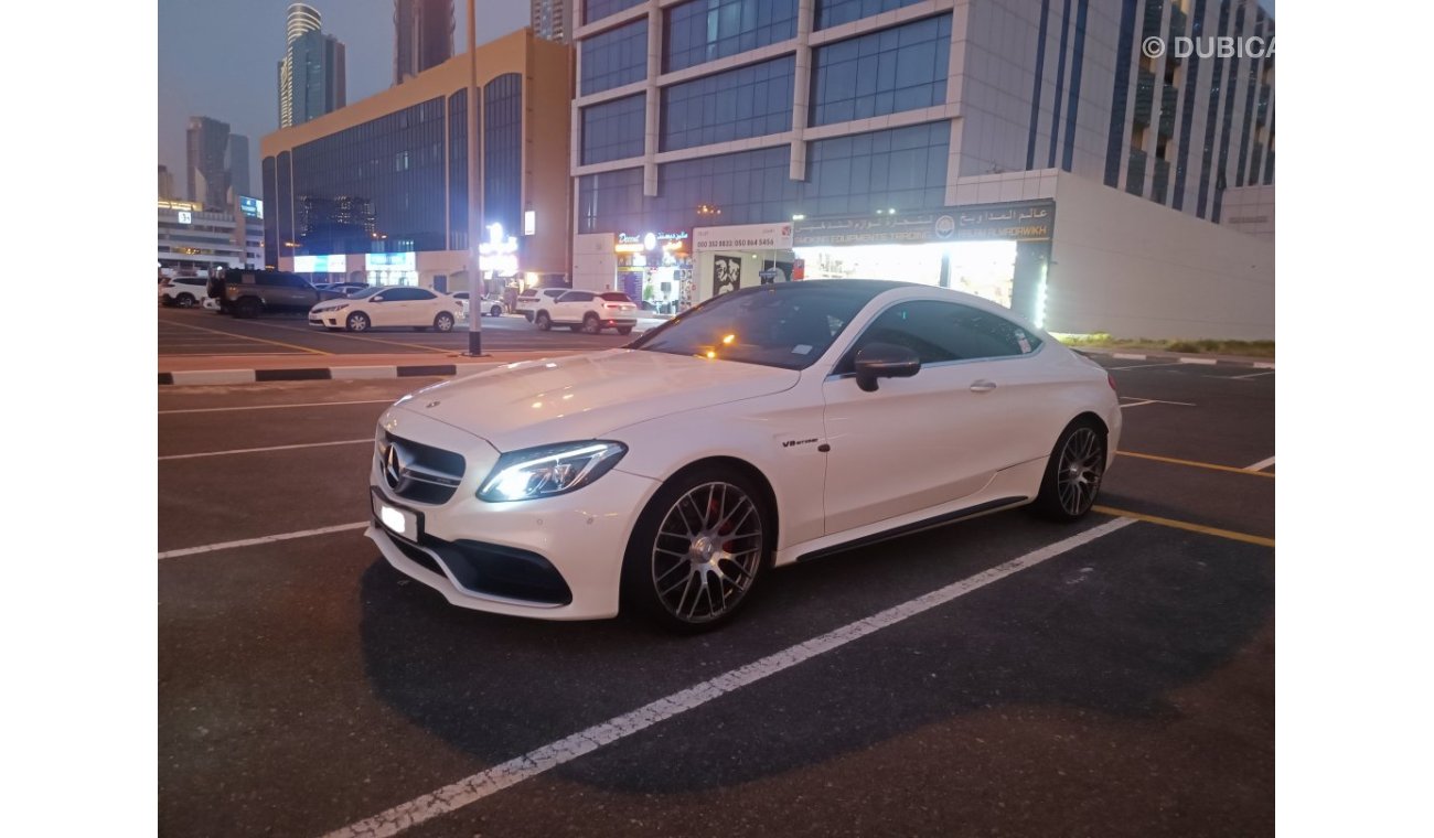 مرسيدس بنز C 63 كوبيه carbon fiber exterior/ interior