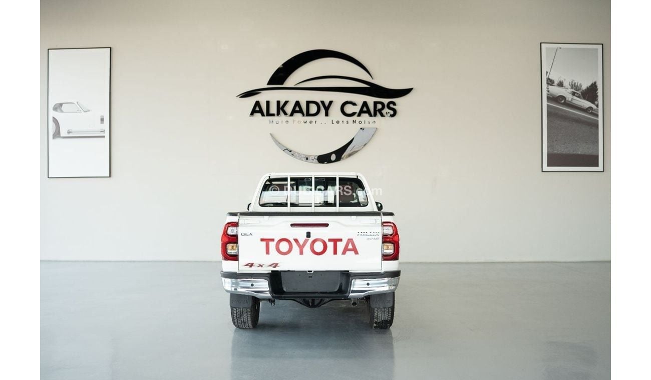 تويوتا هيلوكس TOYOTA HILUX 2.7 CC MANUAL GCC 4WD D/C