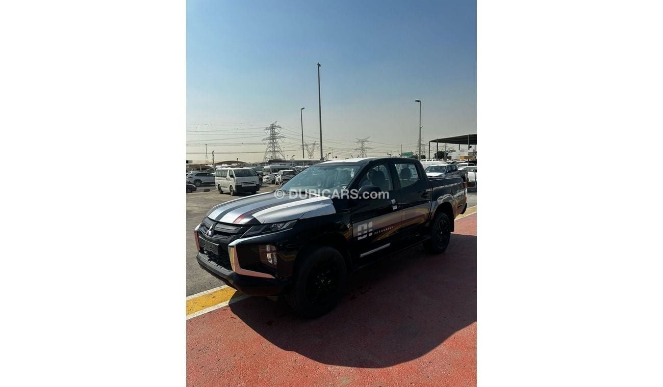 ميتسوبيشي L200 2.4 L Sportero Double Cabin Automatic