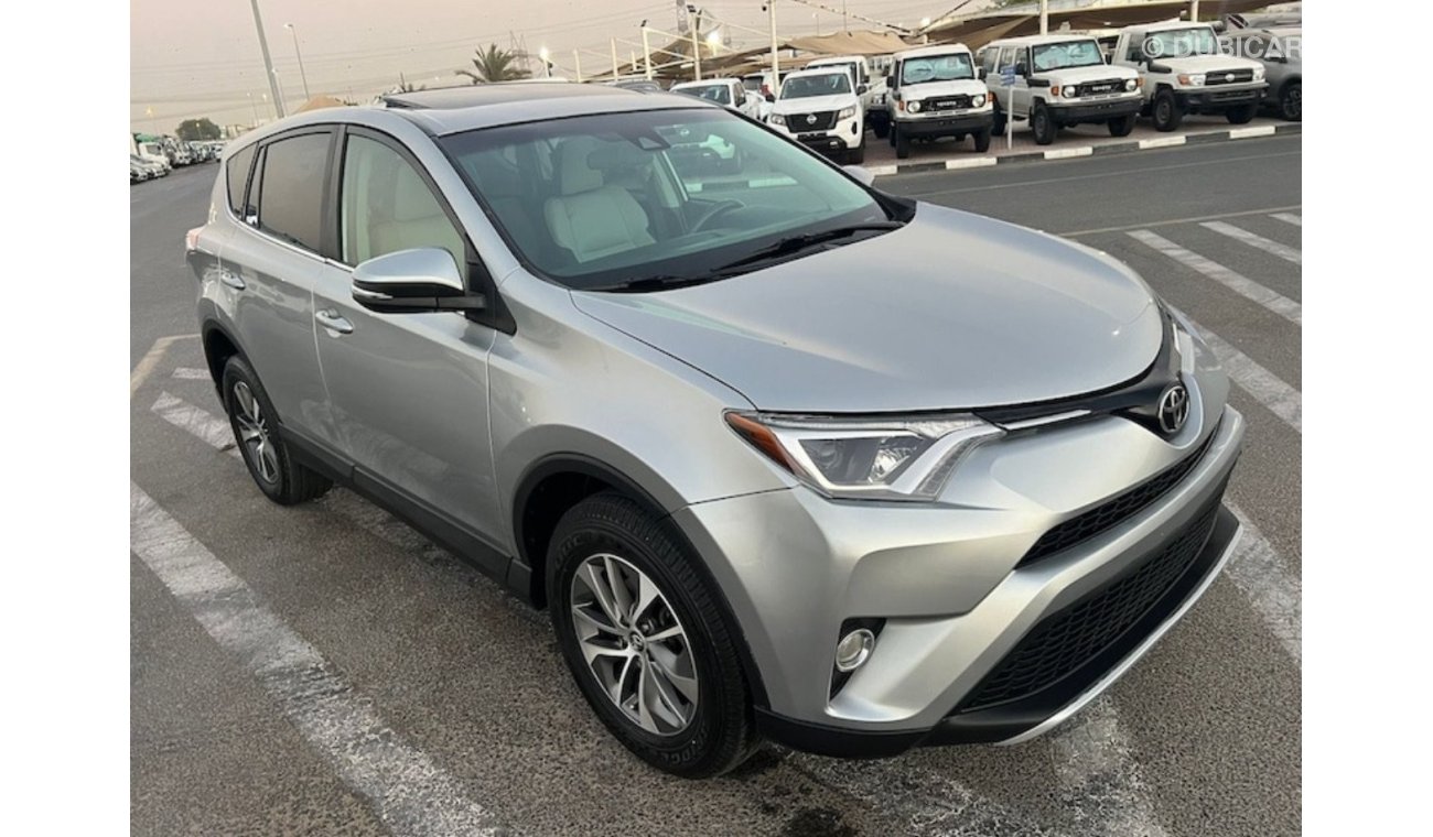 تويوتا راف ٤ Toyota Rav4 2018 XLE leather seats sunroof specs American left hand drive