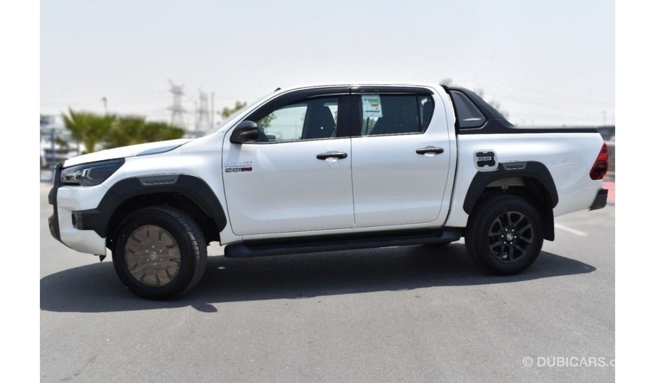 تويوتا هيلوكس Toyota hilux advanture 2.8 diesel MT  2022