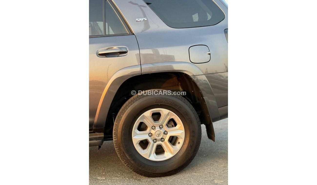 تويوتا Runner4 TOYOTA 4Runner seven seat premium Full Option