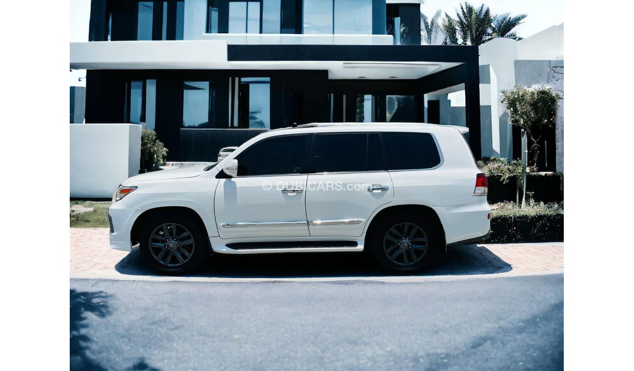 Lexus LX570 Platinum 5.7L LEXUS LX 570 5.7L V8 PLATINUM | GCC | FULL OPTION |  MINT CONDITION | SPACIOUS LUXURY 