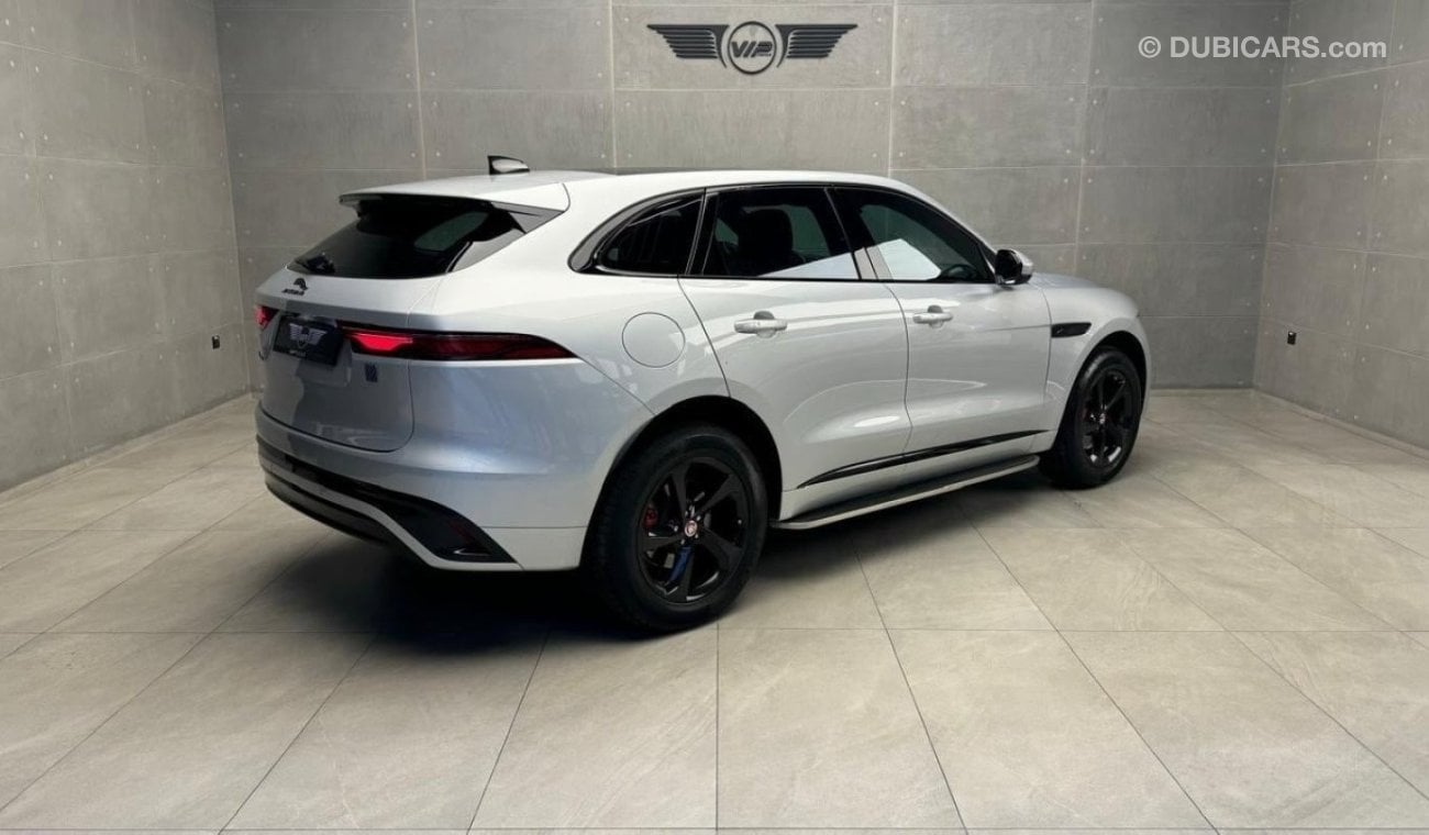 جاكوار F Pace R-ديناميك  P300 F pace Gcc low mileage warranty 5 years