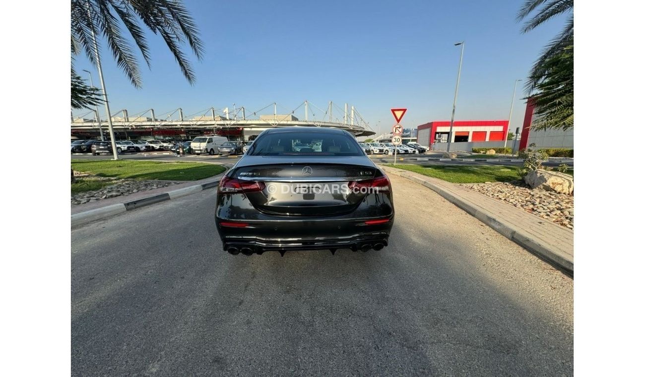 مرسيدس بنز E 53 4MATIC+