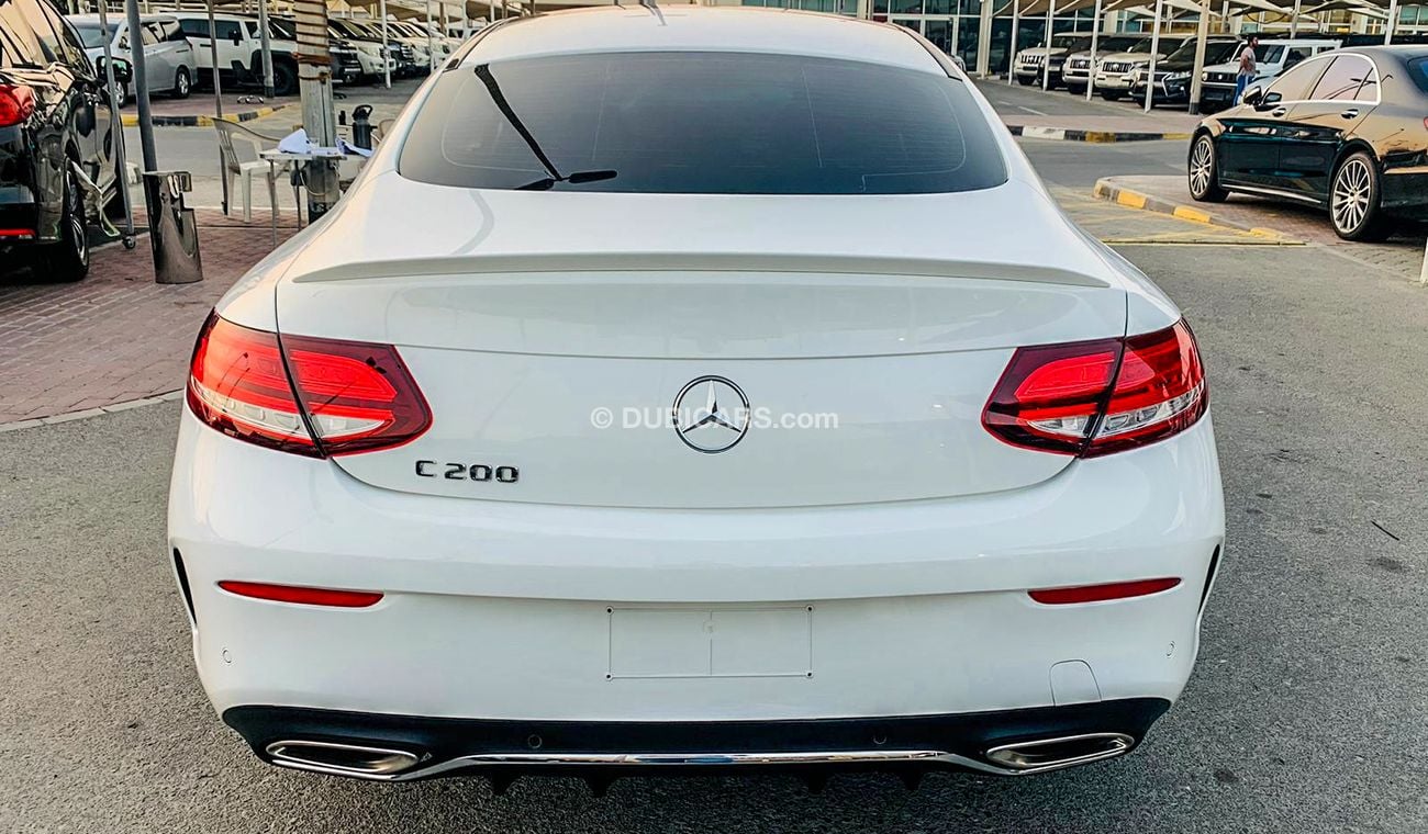 مرسيدس بنز C 200 كوبيه