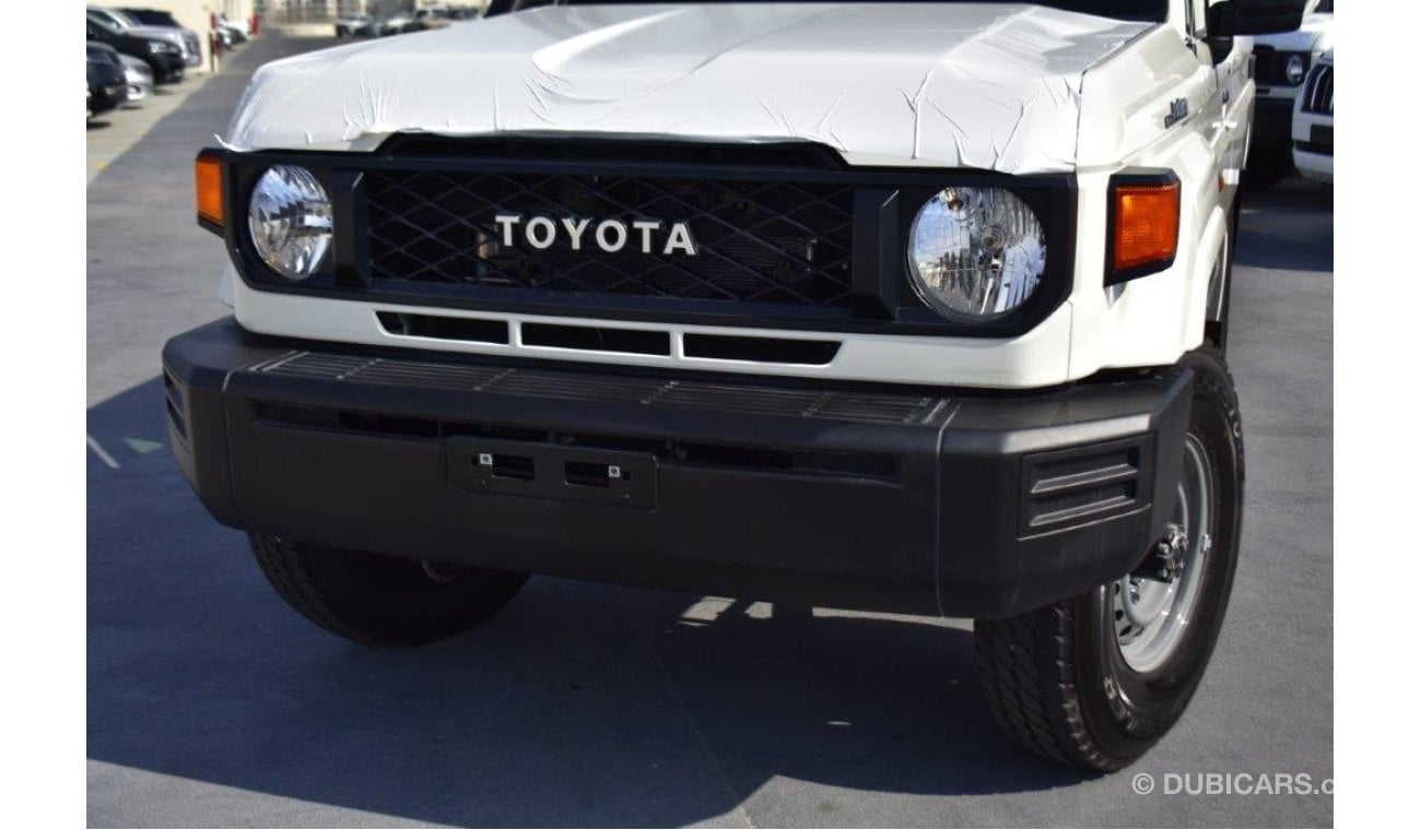 تويوتا لاند كروزر هارد توب 2024 TOYOTA LC 78 HARDTOP V8 4.5L TURBO DIESEL MT