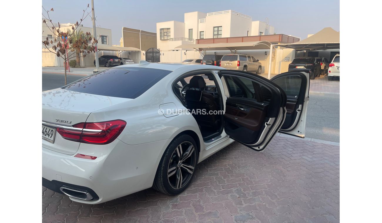 بي أم دبليو 730Li