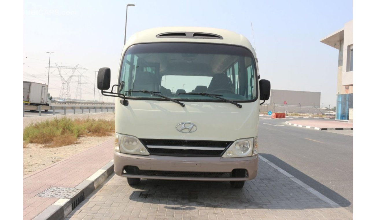 Hyundai County Hyundai county 2011 diesel 26 passenger  gulf space