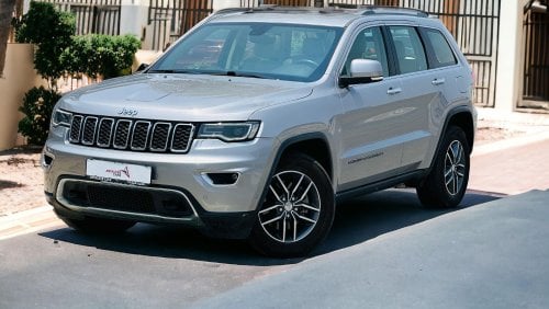 جيب جراند شيروكي AED1,100PM | JEEP GRAND CHEROKEE 2017 LIMITED 4X4 | FSH | GCC SPECS | FIRST OWNER