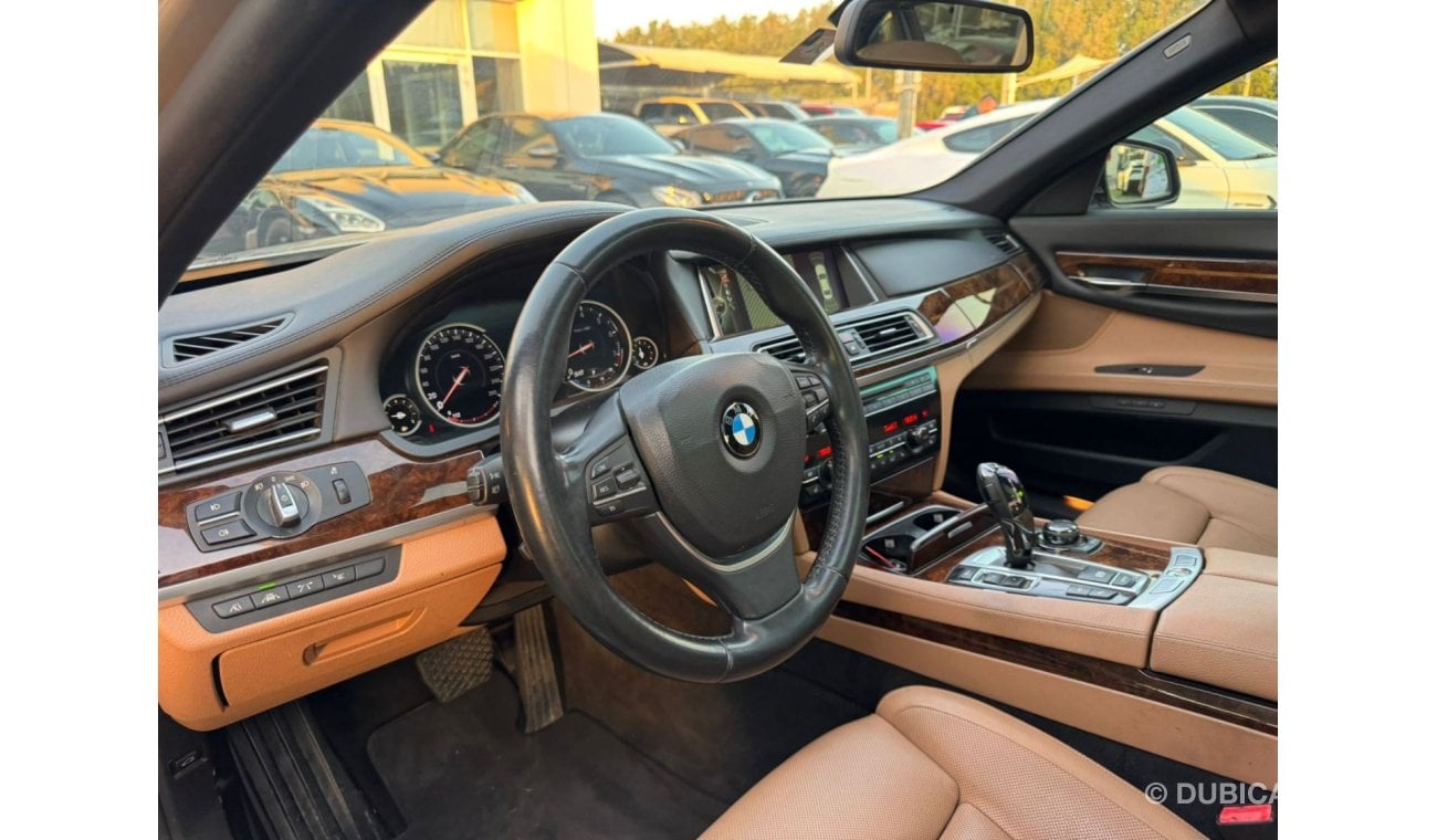 BMW 750Li BMW LI 750 GCC 2014 FULL OPTION PERFECT CONDITION