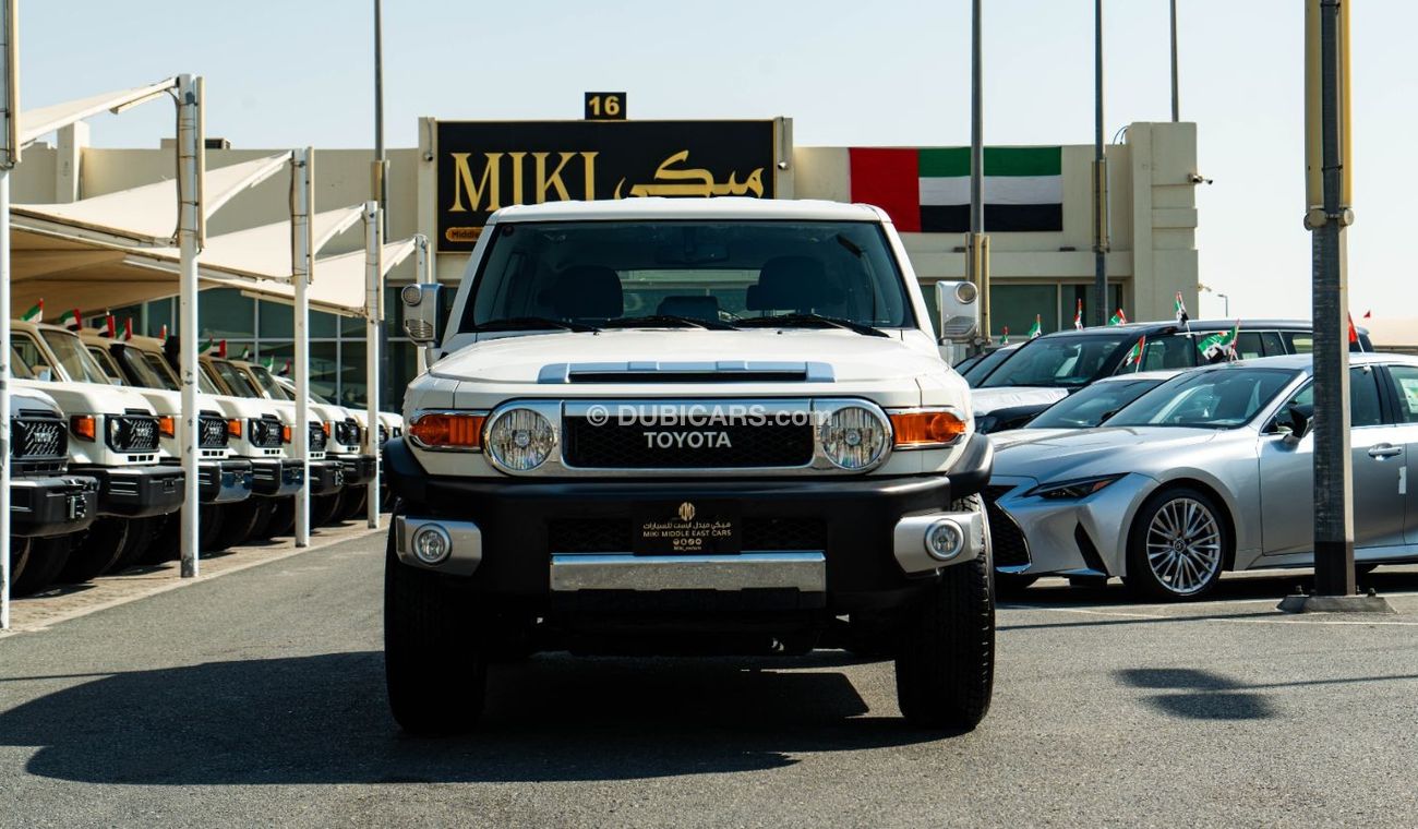 Toyota FJ Cruiser 4.0 L | V6 | 2023