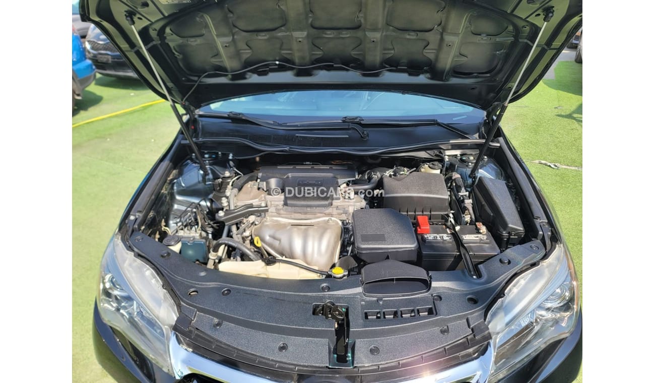 Toyota Camry SE 2.5L