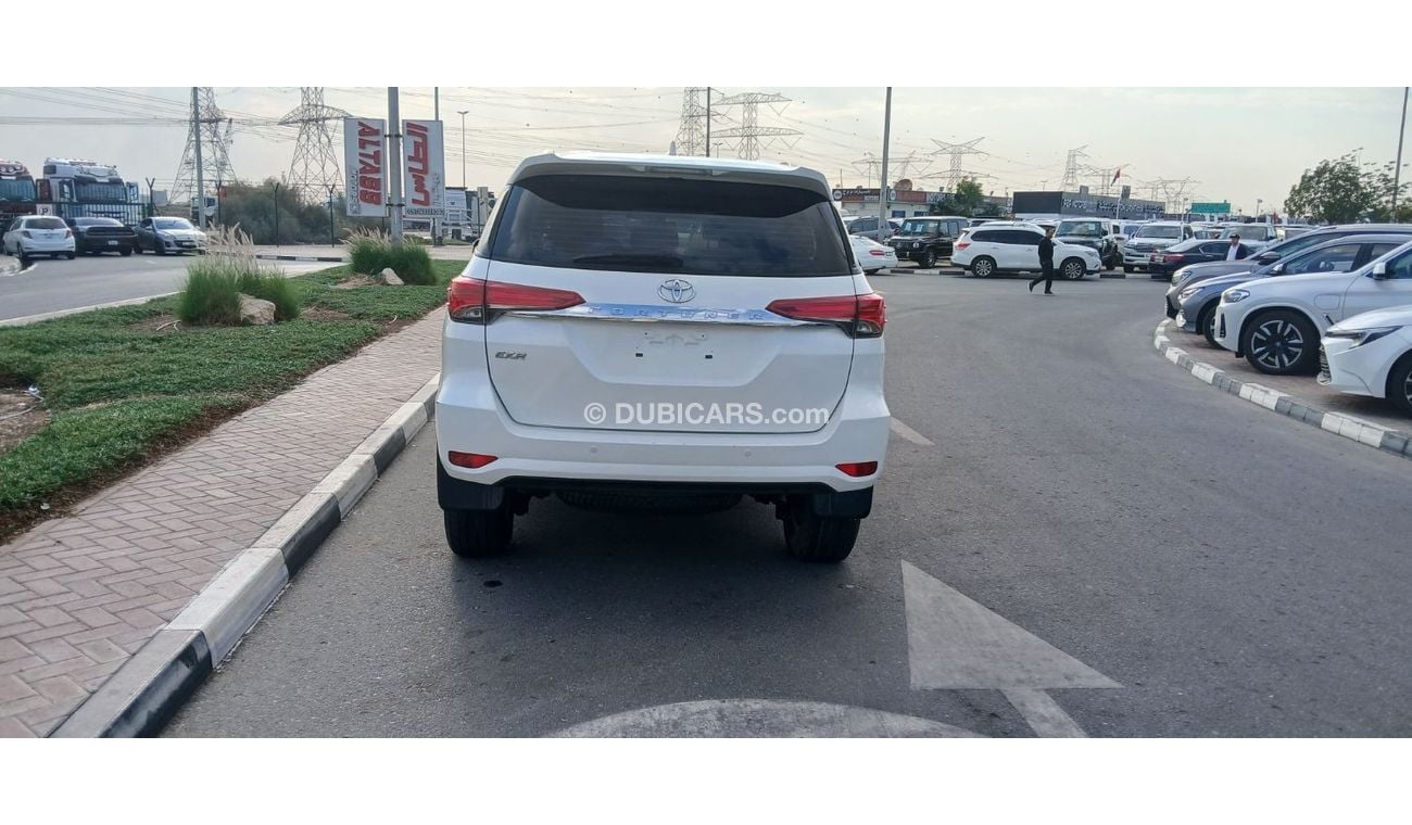 Toyota Fortuner Toyota Fortuner 2019Model petrol Transmission. Automatic Interior. Black 7 seater