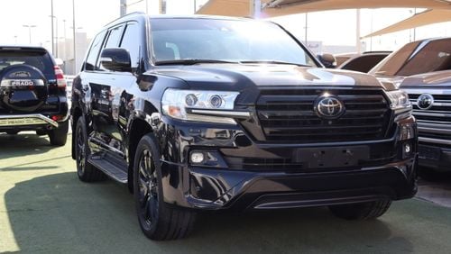 Toyota Land Cruiser VXR 5.7L 4WD Toyota Land Cruiser VX.R 5.7L / 2018 / GCC / Original Paint