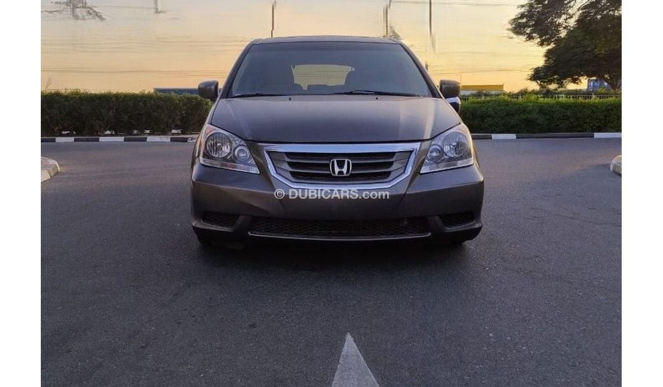 Honda Odyssey 3.5L- 6CYL EXCELLENT CONDITION