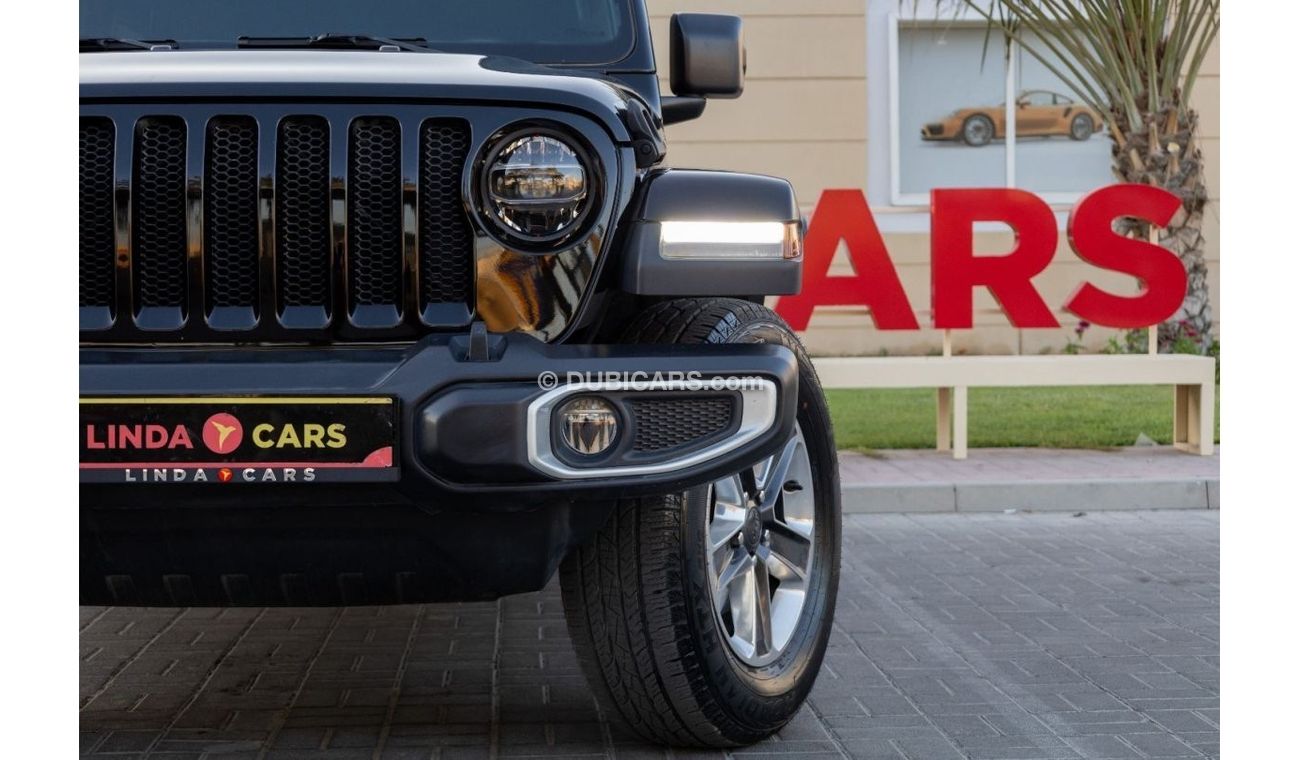 Jeep Wrangler Unlimited Sahara 3.6L Jeep Wrangler Unlimited Sahara 2019 GCC (LOWEST MILEAGE) under Warranty with F