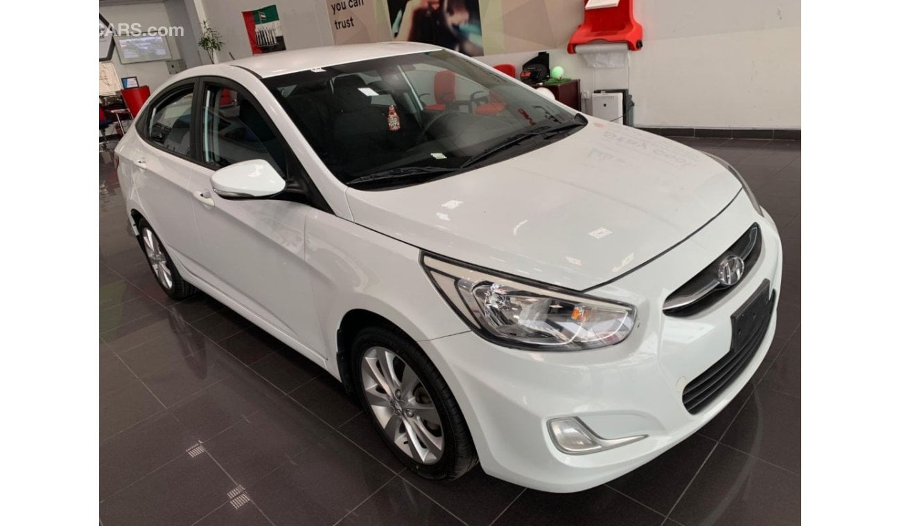 Hyundai Accent Hyundai accent 2016 GCC