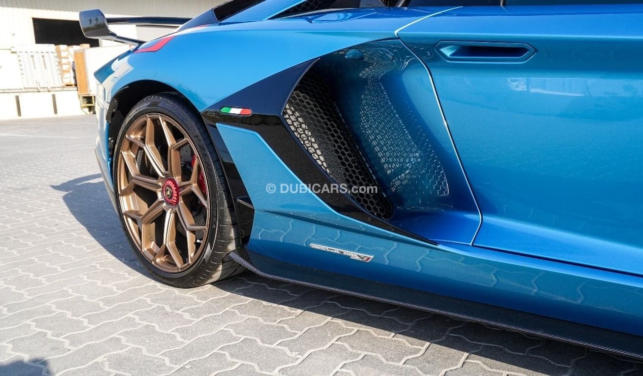 لامبورغيني أفينتادور 2021 - SVJ Roadster - 2,150KM Only - Sky Blue