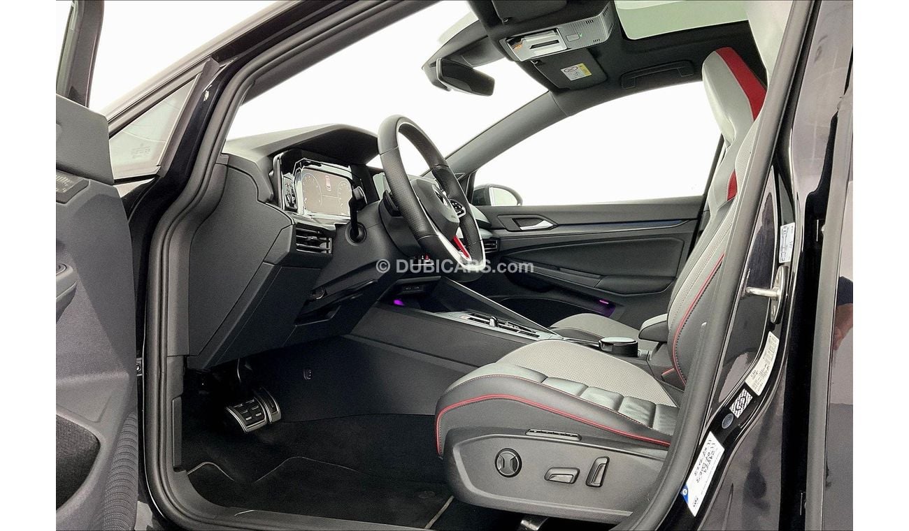 Volkswagen Golf GTI - Leather