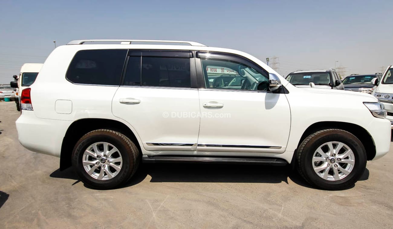 Toyota Land Cruiser V8 White Petrol Right Hand Drive