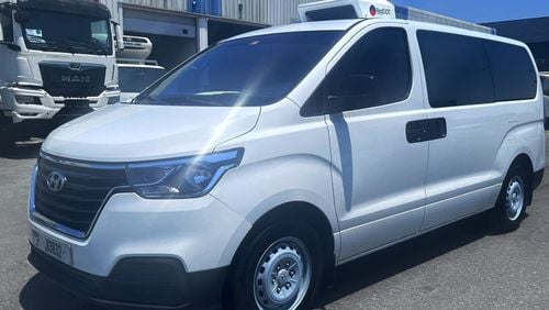 Hyundai H1 Starex