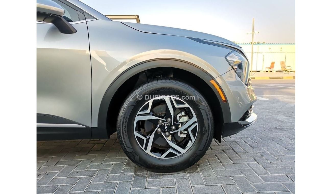 كيا سبورتيج KIA Sportage LX - 2024 - Silver