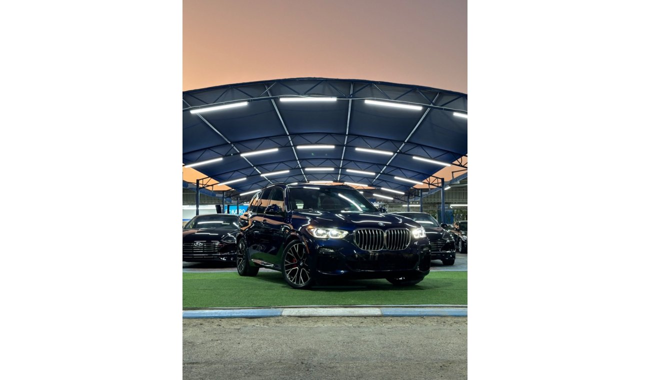 BMW X5 40i X BMW 2021 X5 x-drive 40i Canada 6 cylinder three liter blue