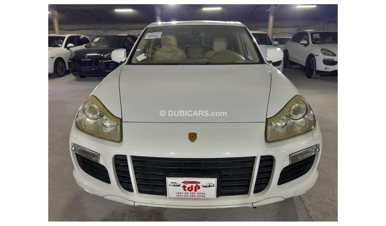 بورش كايان PORSCHE CAYENNE GTS 4.8L 2008 WITH SUNROOF, BOSE SOUND SYSTEM, AND MORE..