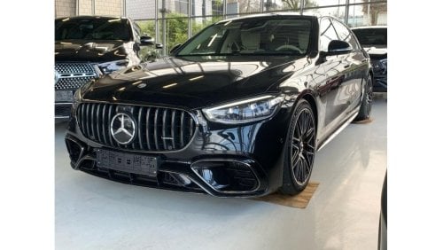 مرسيدس بنز S 63 AMG AMG (ليلي وأنيق، ديكور) * زنبرك هوائي * محور خلفي * كاميرا 360 درجة * شاشة عرض ثلاثية الأبعاد * شاشة