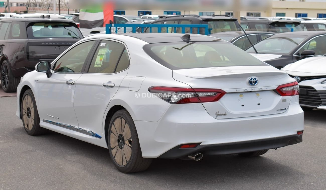 Toyota Camry Hybrid 2.5 L