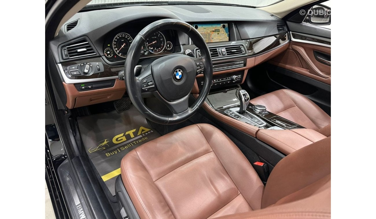 بي أم دبليو 528i Std 2015 BMW 528i, Full Service History, Full Options, Excellent Condition, GCC