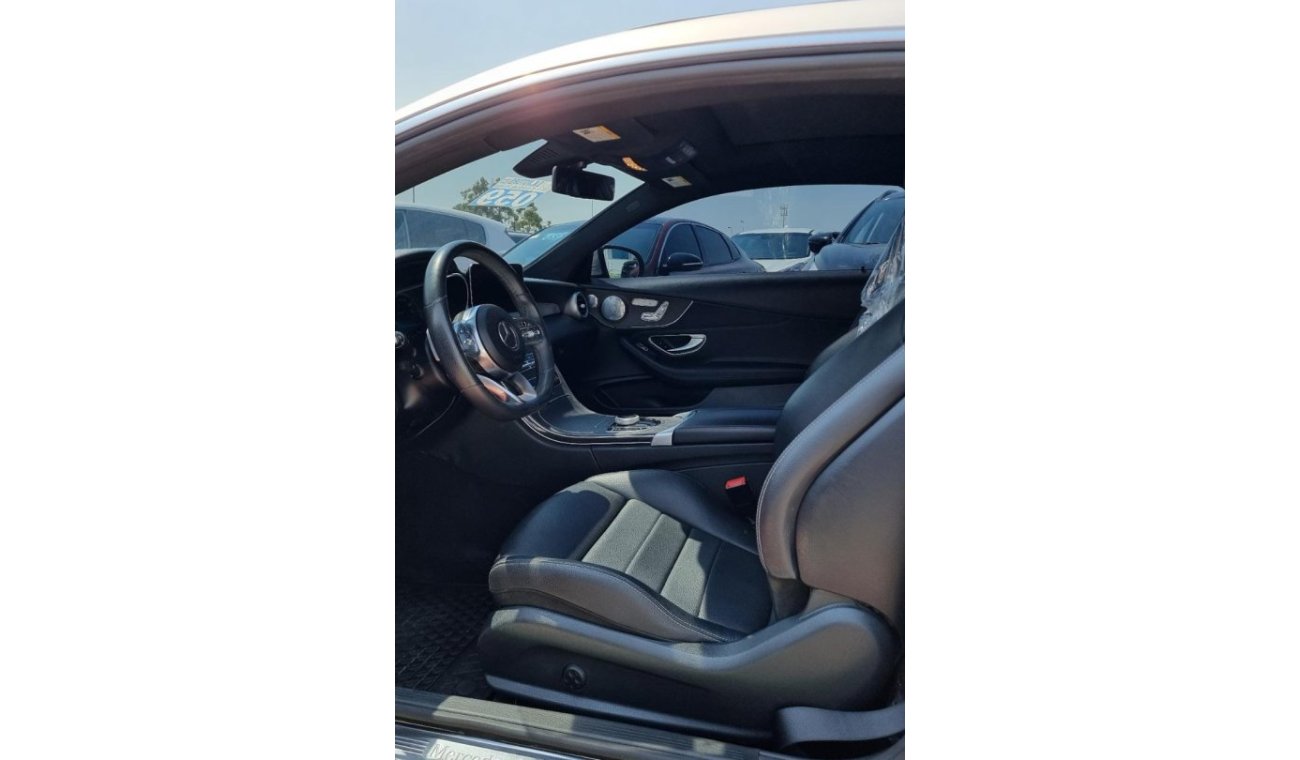 مرسيدس بنز C 300 2.0L Petrol, Electric Seats & Leather Seats With Panoramic Roof (LOT # 806911)