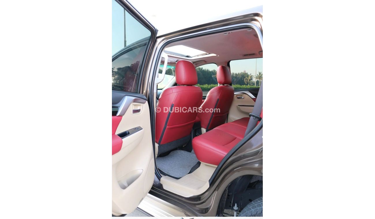 Mitsubishi Montero GLS Top