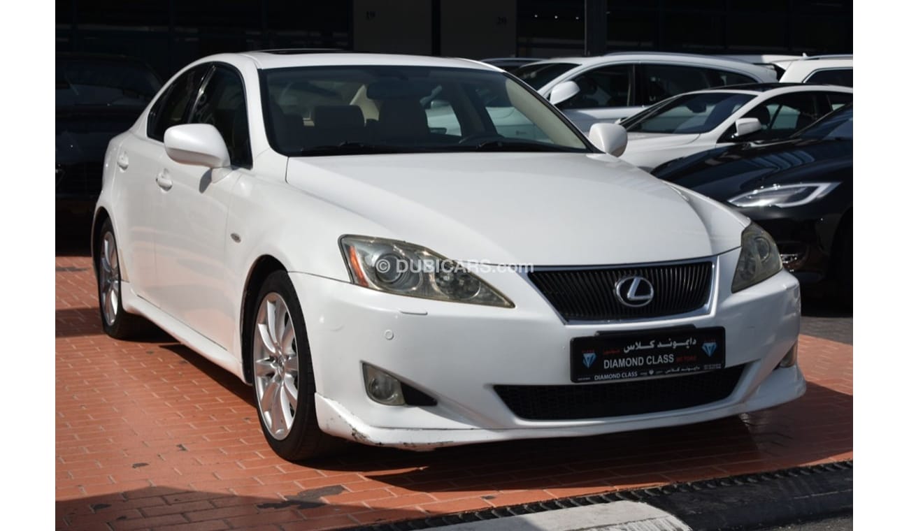 Lexus IS300 Lexus IS300 2008 gcc