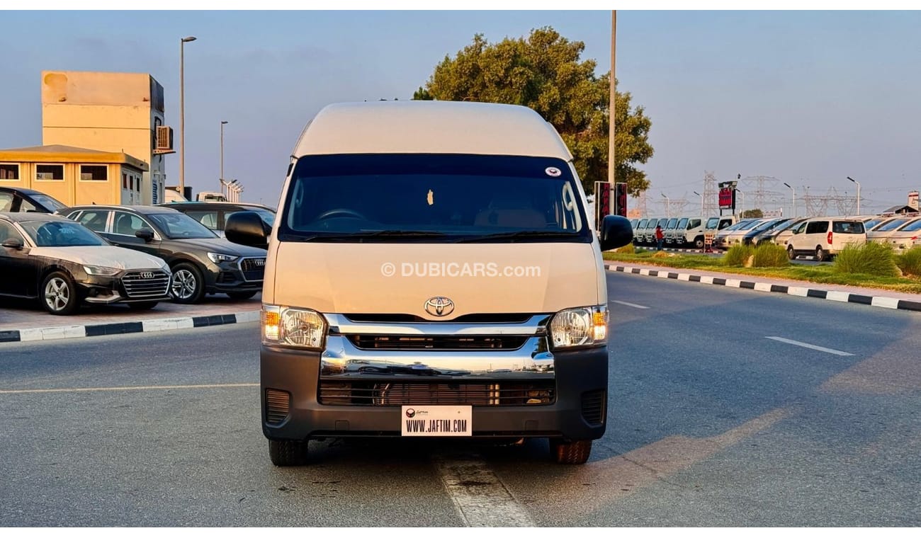 Toyota Hiace PREMIUM CONDITION | 2016 | 3.0L DIESEL ENGINE | MAUNAL TRANMISSION | RHD