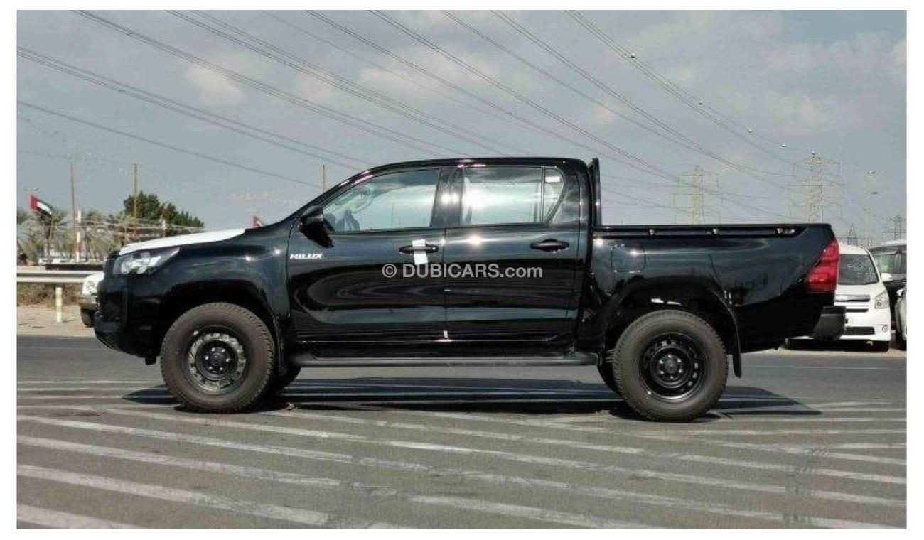 تويوتا هيلوكس Toyota Hilux Mid option  2.4L Diesel MT MY2024