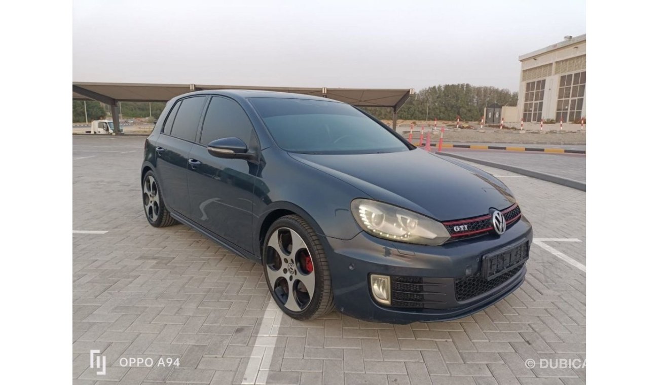 فولكس واجن جولف GTI