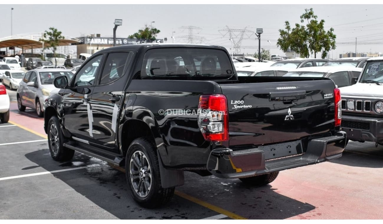 Mitsubishi L200 Mitsubishi L200 SPORTERO DIESEL - 2.4L - DOUBLE CABIN - 4X4 - A/T - POWER LOCKS AND POWER WINDOWS