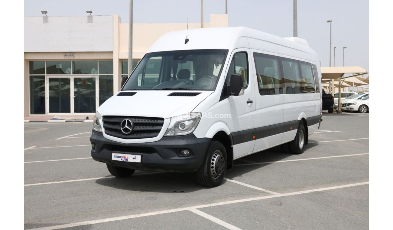 Mercedes-Benz Sprinter 18 SEATER TOURIST VAN WITH GCC SPECS