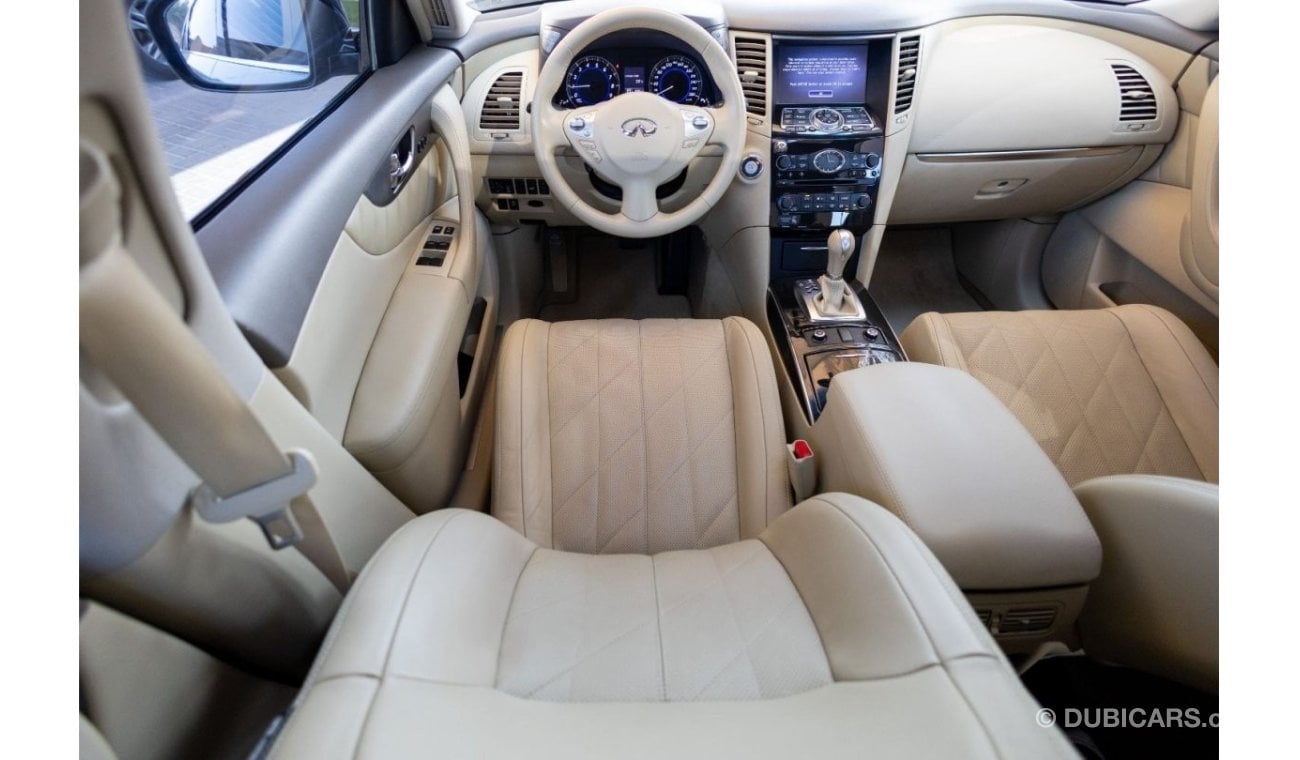 Infiniti QX70 Luxe Sensory  Infiniti QX70 2019 GCC under Warranty with Flexible Down-Payment.