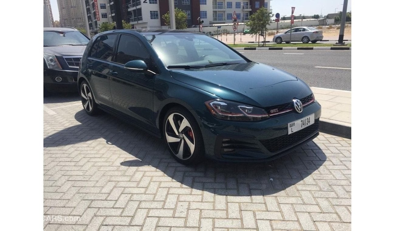 Volkswagen Golf GTI P2 Fully loaded with autopark assist