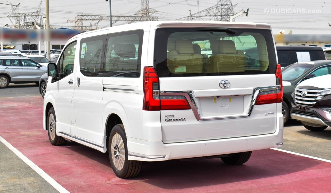 Toyota Granvia Premium  3.5L