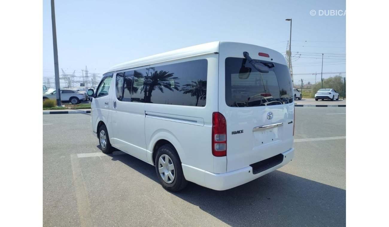 Toyota Hiace WHITE cc3000	DIESEL RHD AUTO	KDH211-8003042--ONLY FOR EXPORT