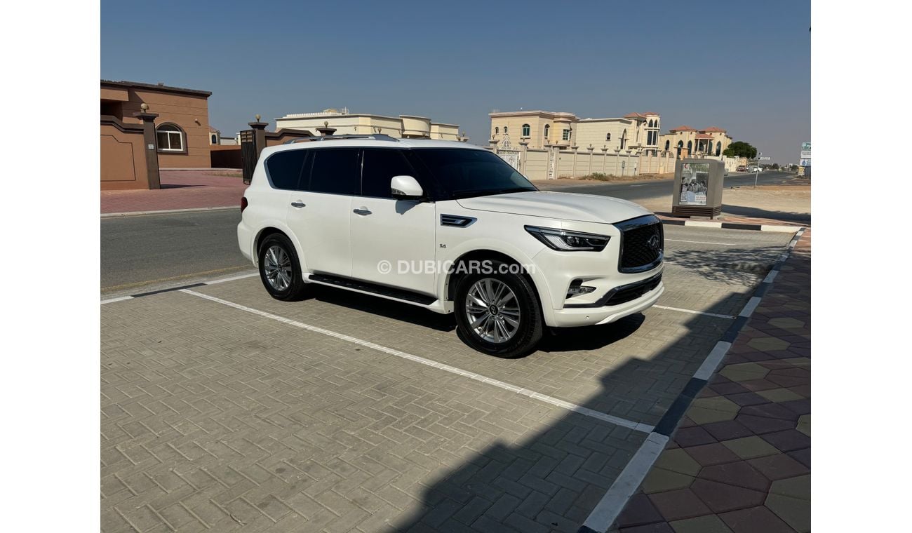 Infiniti QX80